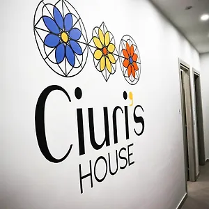 ciuris-house.taorminaitalyhotels.com/